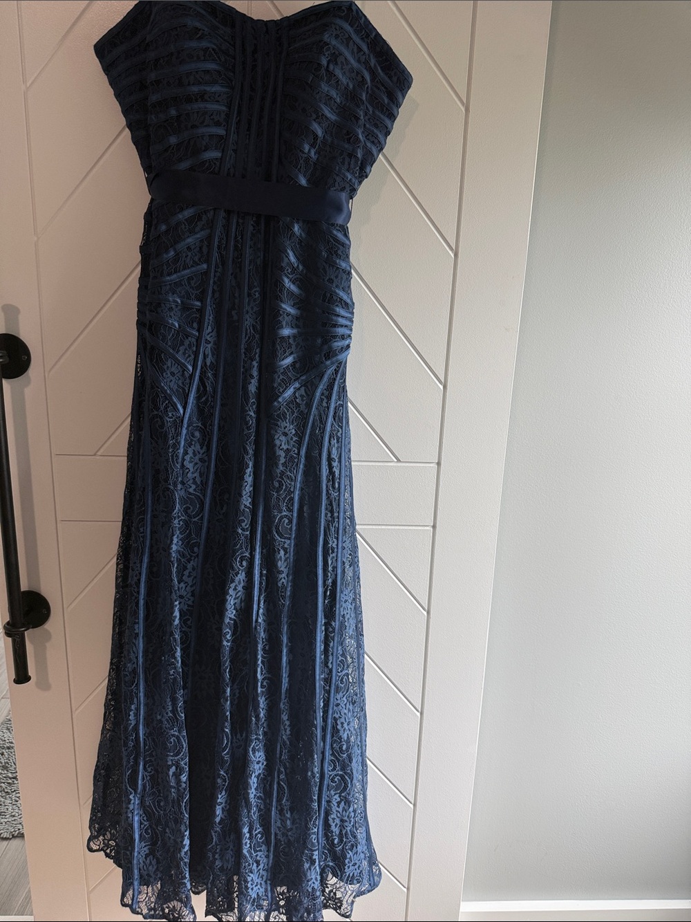 Camille La Vie Navy Blue Lace Strapless Evening Gown Size 14